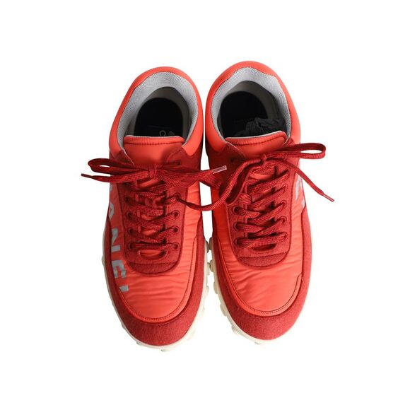 Chanel CC Logo Low Top Sneakers in Red and Neon Orange Leather and Fabric - Picture 5 of 12